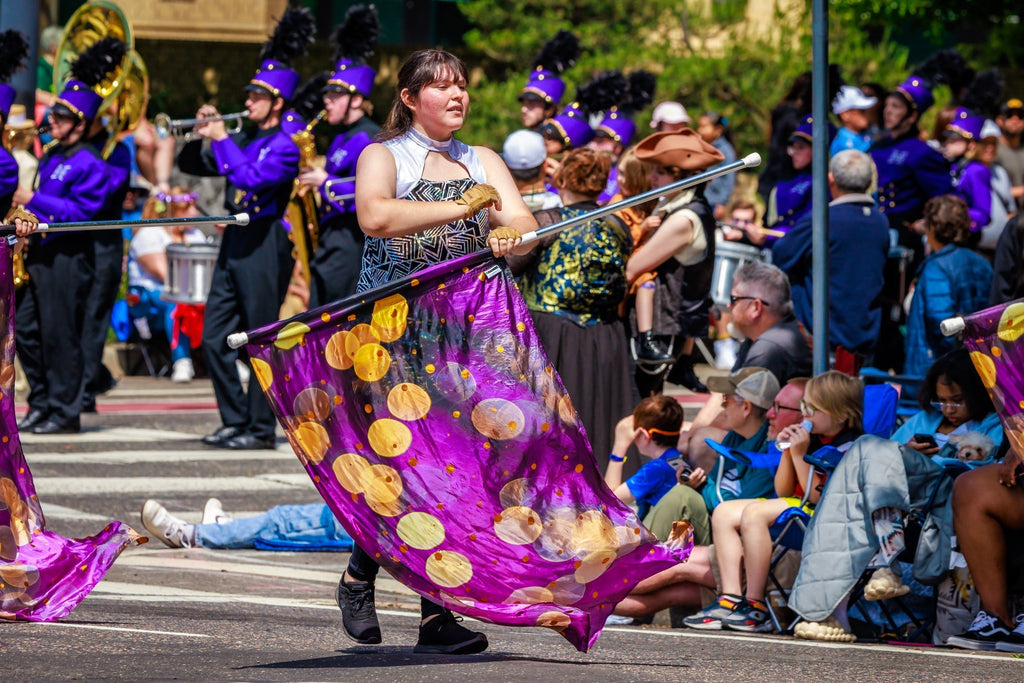 How Often Should You Replace Color Guard Gloves: Care, Maintenance and Longevity Tips