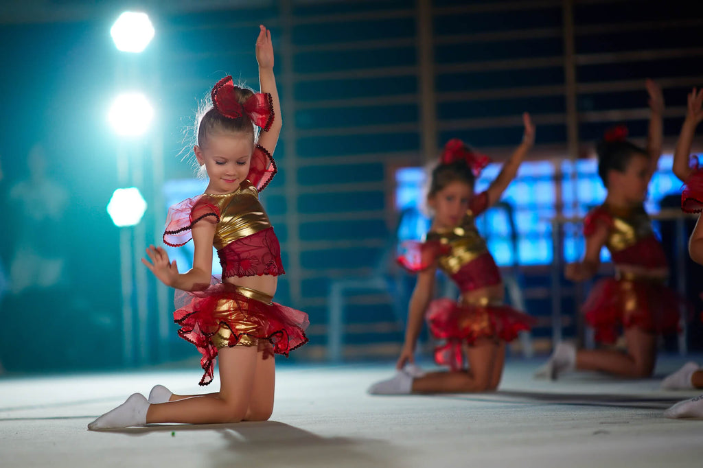 The Art of Sequins and Embellishments in Concert Attire Design