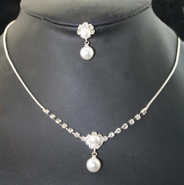 6959N - White Pearl Rhinestone Necklace Set